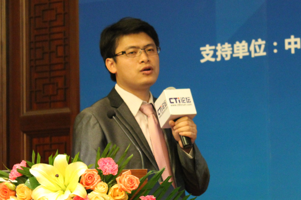 �����h��ͨ�ż��g(sh��)���޹�˾�߼��a(ch��n)Ʒ��(j��ng)�폈Ӣ��